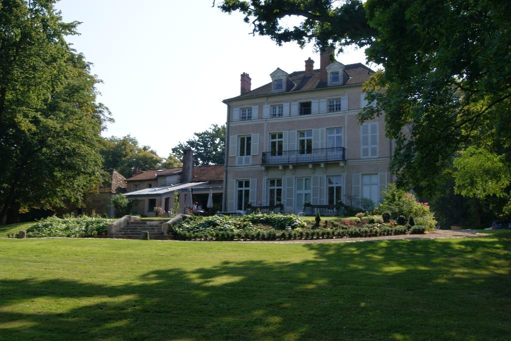 Le Chateau De La Vierge Bures-sur-Yvette Eksteriør bilde